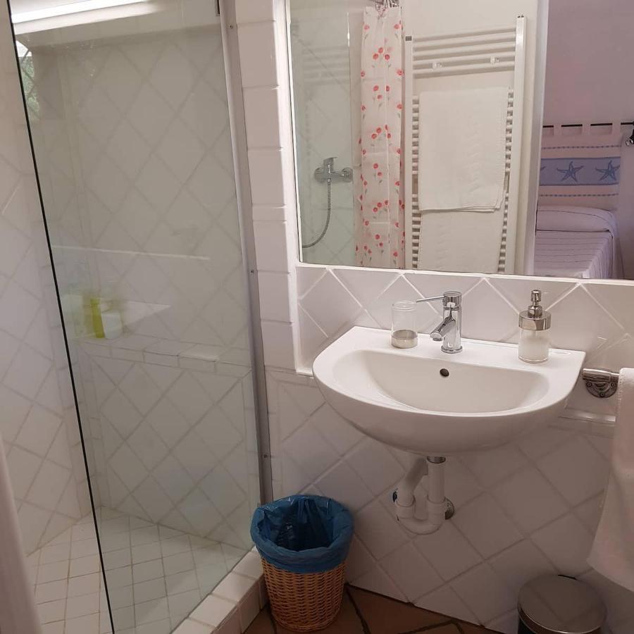 B&B Le Corti Di Aloa San Pantaleo Kültér fotó